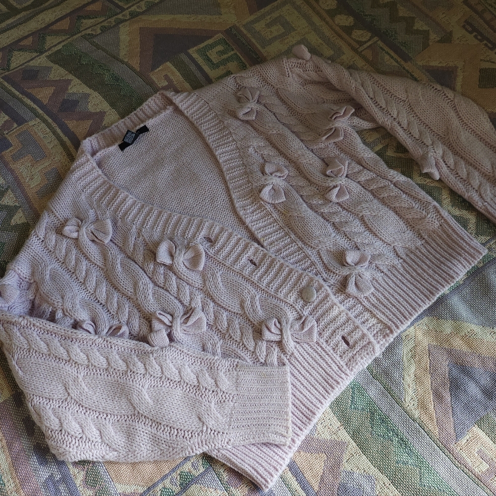 Forever 21 Pink Bow Cardigan Size Mediun